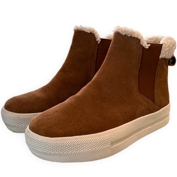 Saks Fifth Avenue Ankle Boots - Picture 2 of 5